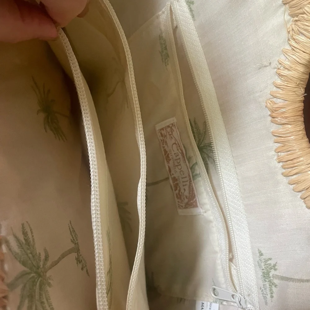 Vintage Cappelli straw bag with flamingo.  Cute wood handles. Like new. Florida - Picture 6 of 6